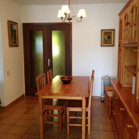 Σπίτι διακοπών House With Pool / Garden / Bbq Ταραγόνα